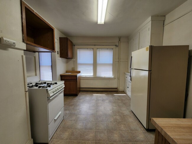 Photo - 10 S Orchard St Apartment Unit #2