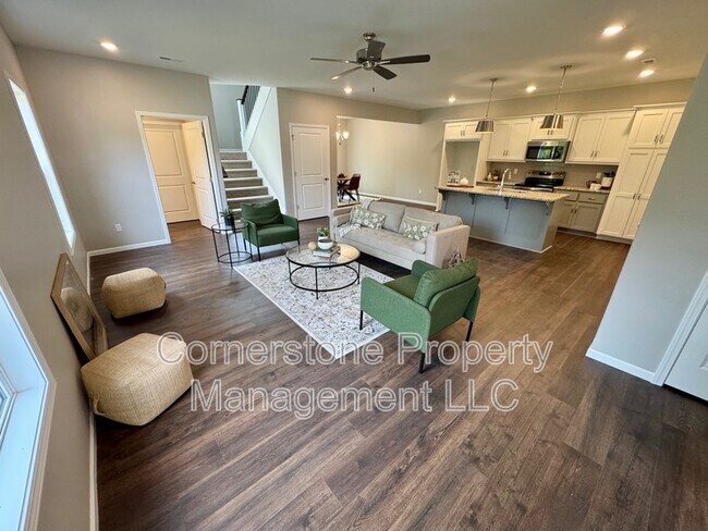 Photo - 801 Highland Dr