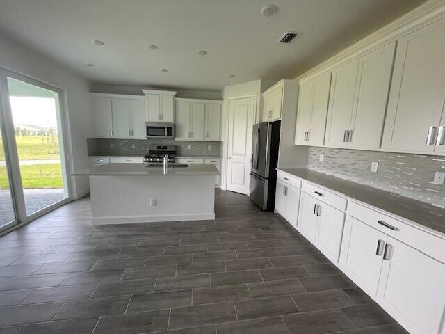 Photo - 19040 Croft Mill Xing