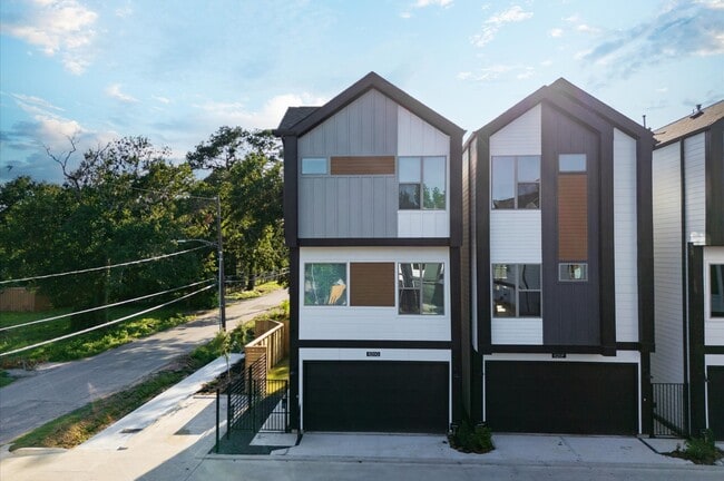 Building Photo - 808 Curtin St Rental