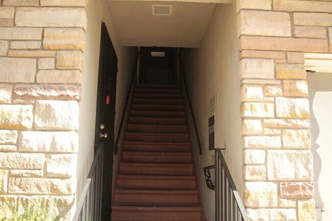 Photo - 1425 E. Appleton St.