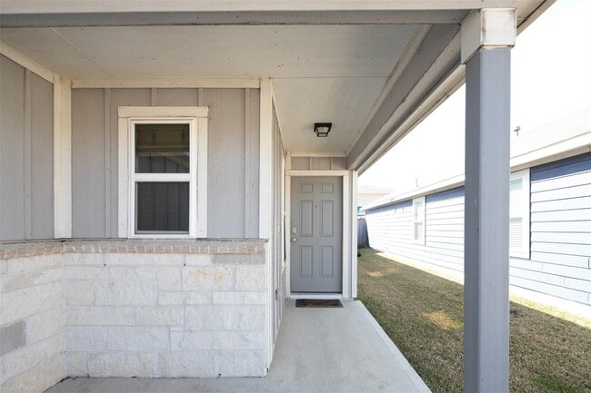 Photo - 24023 Swather Wy