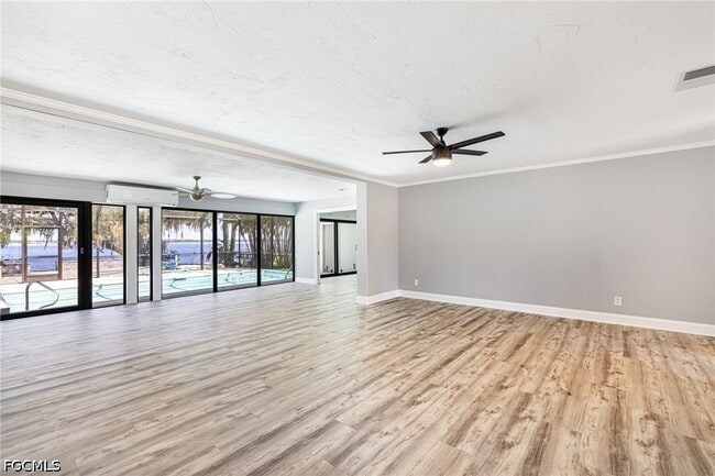 Photo - 3933 E River Dr