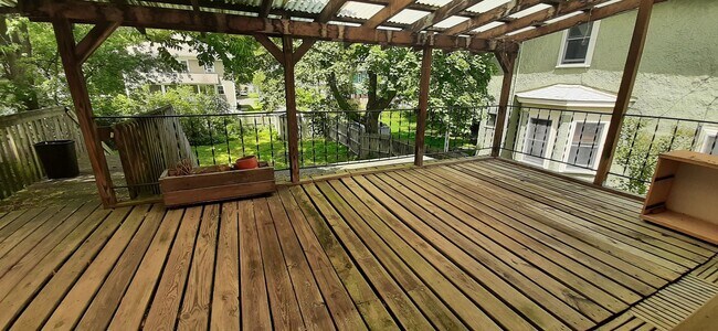 Photo - 408 E Lincoln St Unit 408 E Lincoln