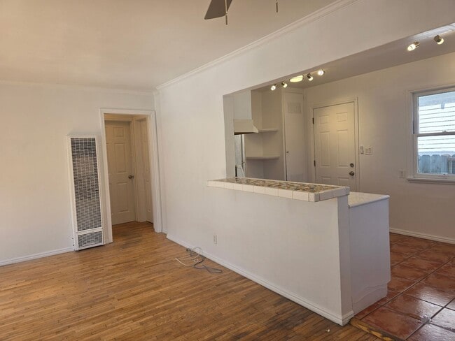 Photo - 311 Windward Ave Unidad 1