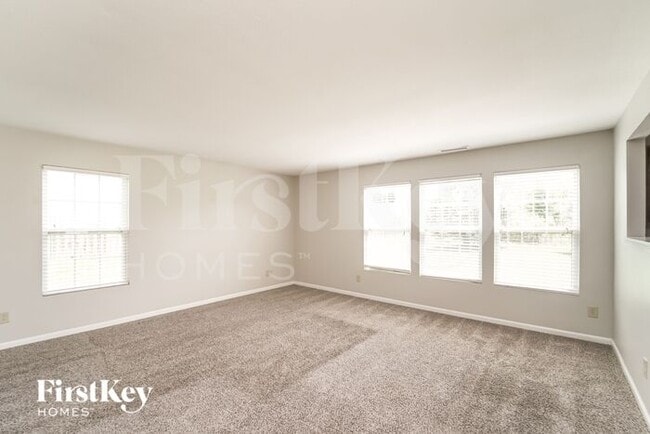 Photo - 1112 Rainier Ln