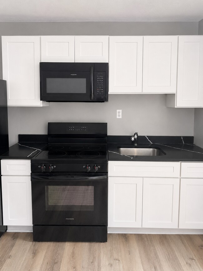 2956 Cornwall Rd Unit B