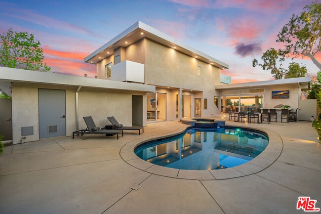 Photo - 2189 Summitridge Dr