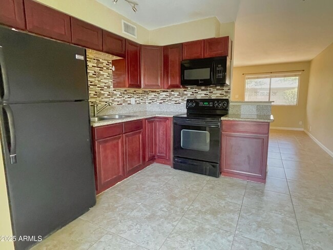 Photo - 3646 E Montecito Ave Unit 2