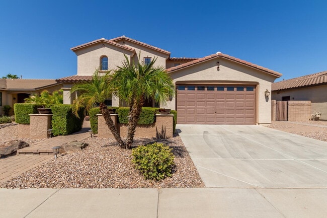 Building Photo - 622 W San Carlos Way