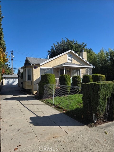 Building Photo - 4220 Duquesne Ave