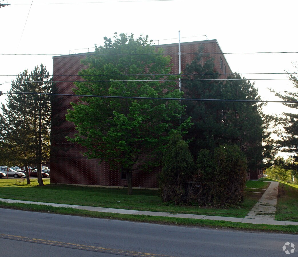 Photo - Leray Street Apartments