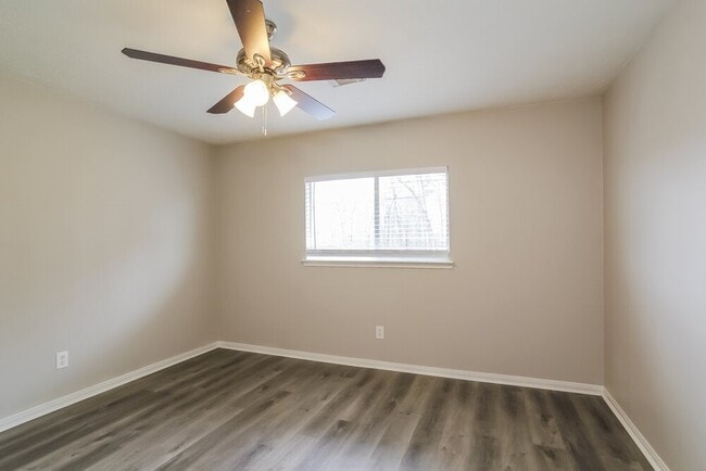 31518 Kingston Village Dr