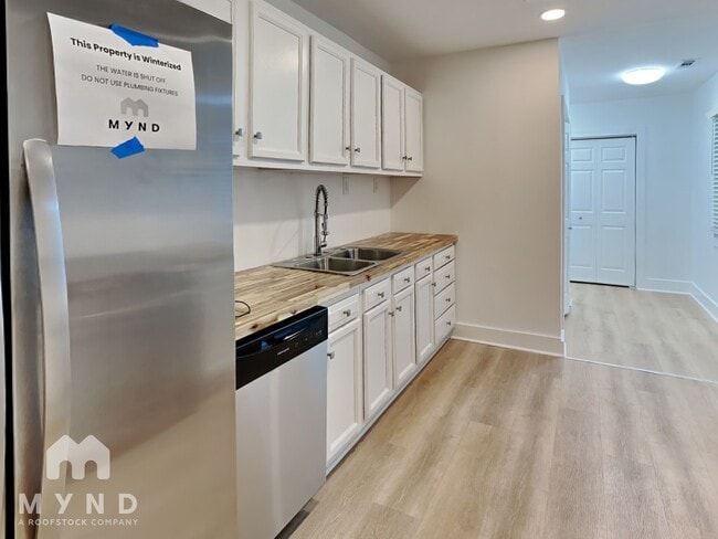 Photo - 1283 Gus Thornhill Jr Dr