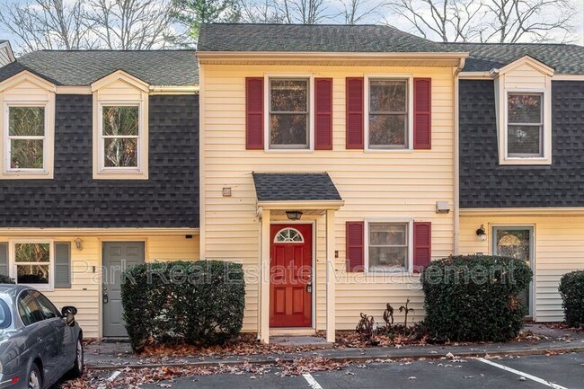 Building Photo - 1507 Clermont Rd