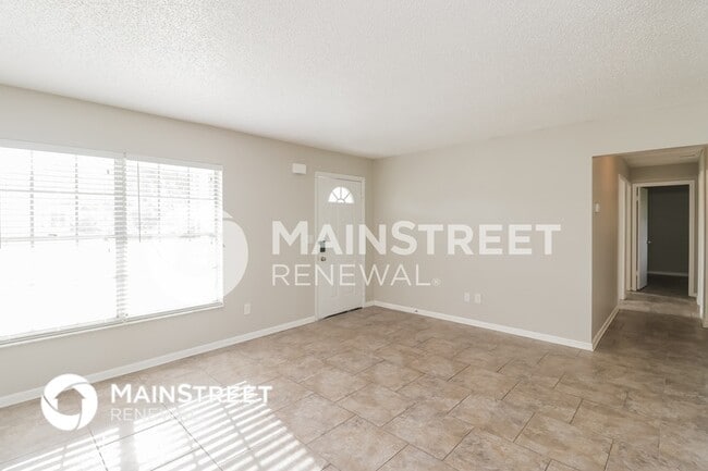 Photo - 2289 Anchor Ave