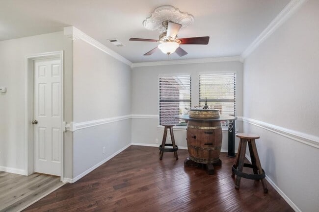 Photo - 15107 Kamary Ln