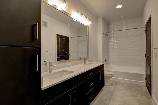 Photo - 6400 Washington Ave