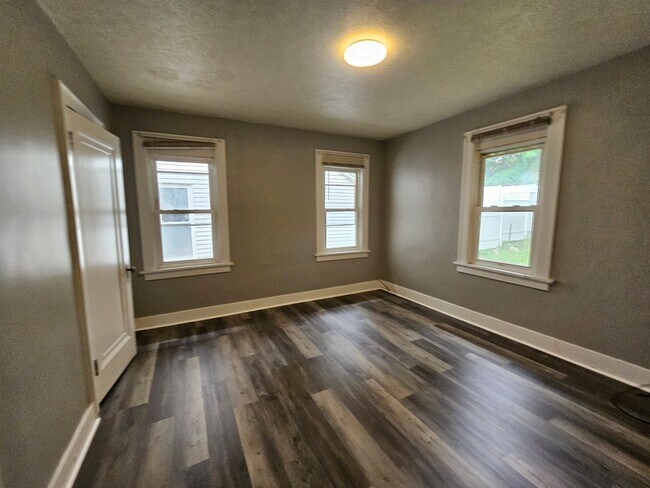 Photo - 3 bedroom Townhome for rent in Mt Washington!