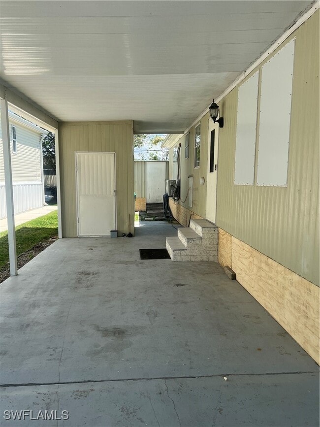 Photo - 777 Walkerbilt Rd