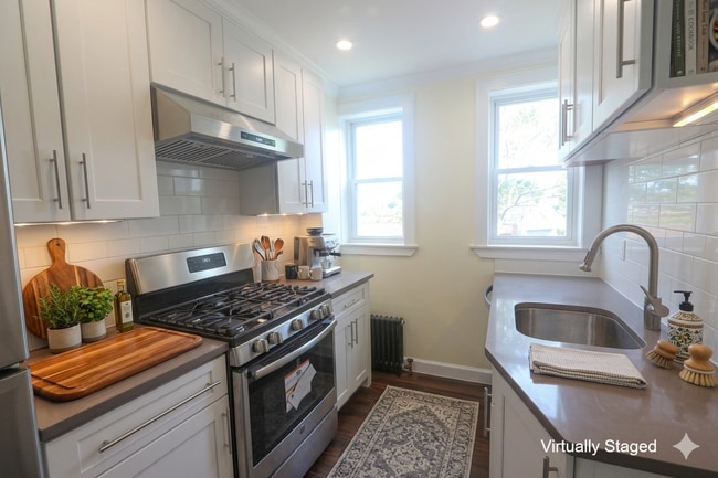 4412 Barnett Ave Unit 2R