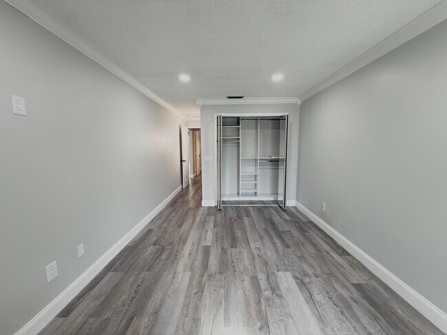 Photo - 5957 Forest Hill Blvd Unit 6