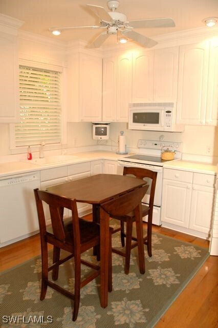 Photo - 590 E Lake Dr
