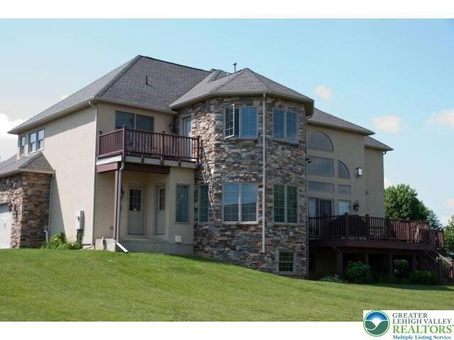 Photo - 59 Carousel Ln