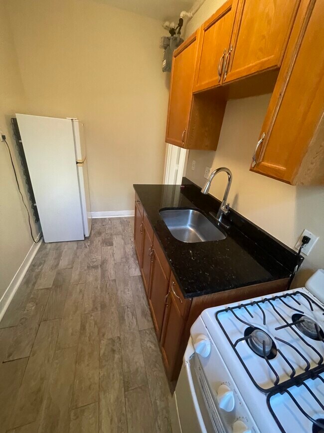 Photo - 51 Saint Stephen St