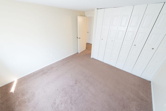 Photo - Long Meadow Landings