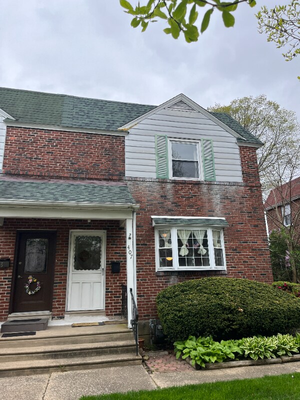 Photo - 407 Florence Ave