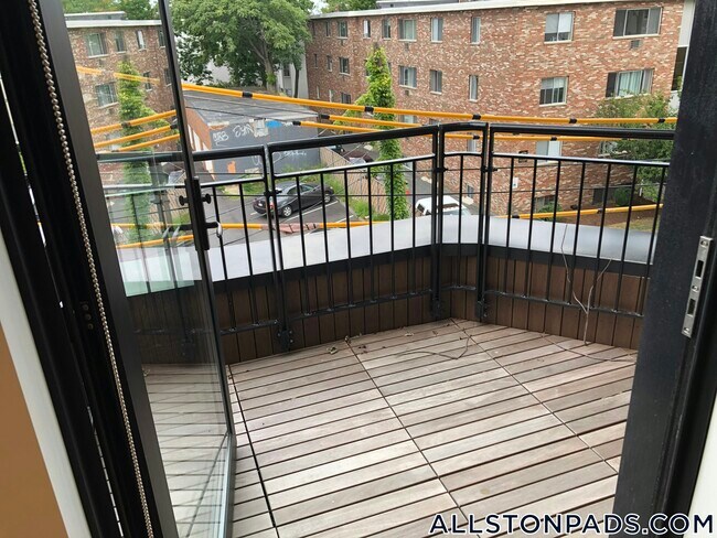 Photo - 83 Gardner St Unit 309