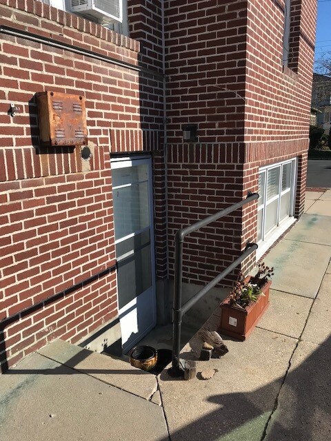 Photo - 4805 Ventnor Ave Unit 2