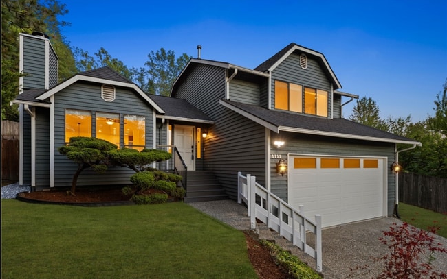 Photo - 1111 S 27th Pl