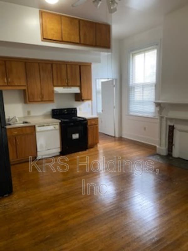 Photo - 647 W Washington St Condo Unit 1