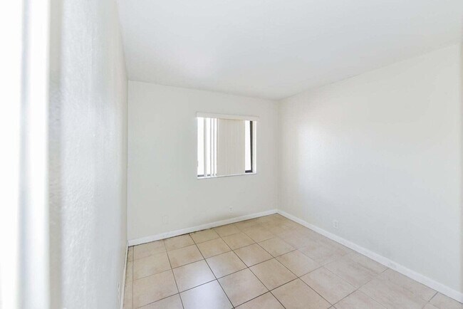 Photo - 10936 Royal Palm Blvd Condo Unit 10936
