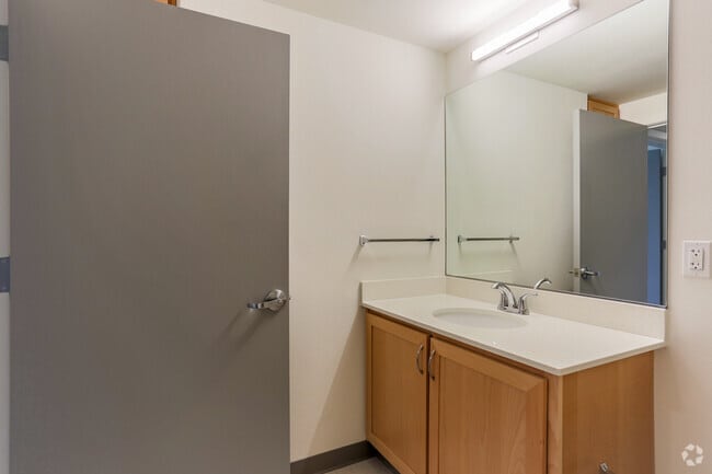 1HAB, 1BA - 534ft² - Red Rock Commons