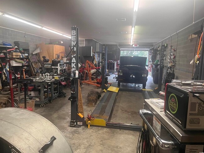 Photo - 1008 1st Ave S