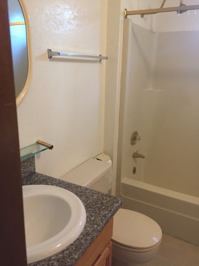 Photo - 1035 NE 117th St