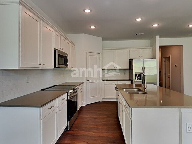 Photo - 5046 Pebble Bridge Wy