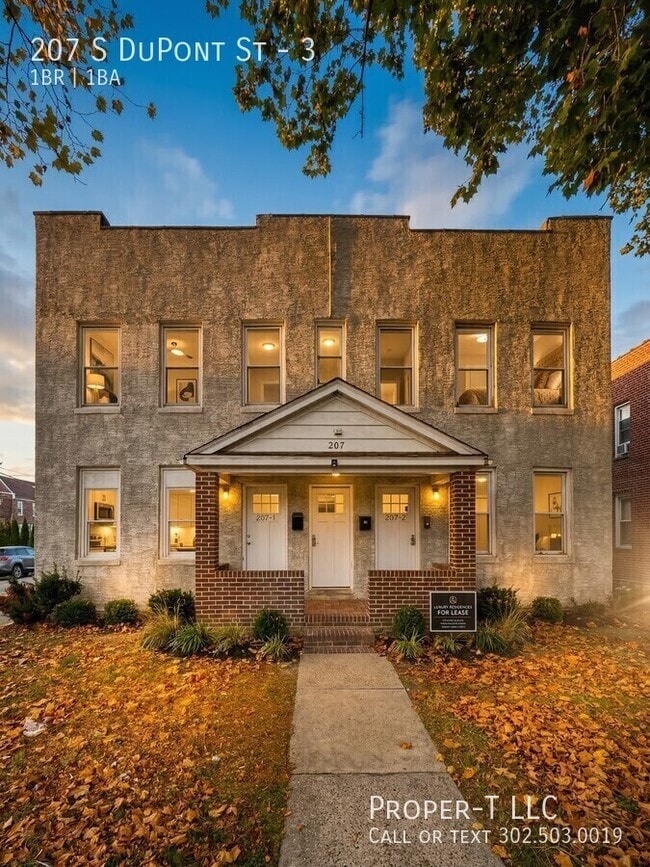Building Photo - 207 S Dupont St Unit 3
