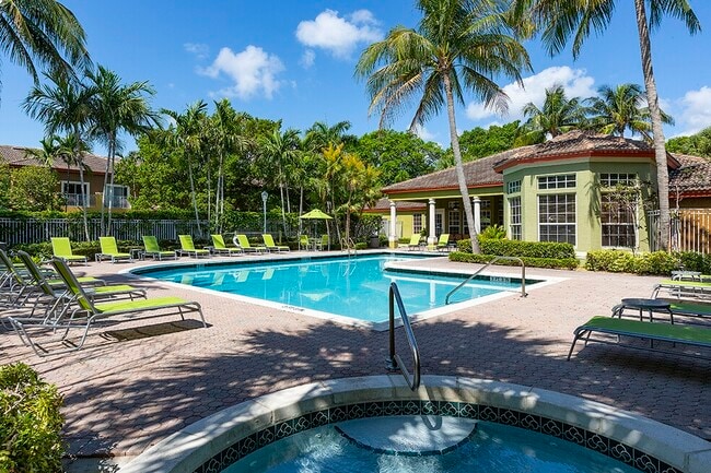 Photo - Delray Bay Apartments