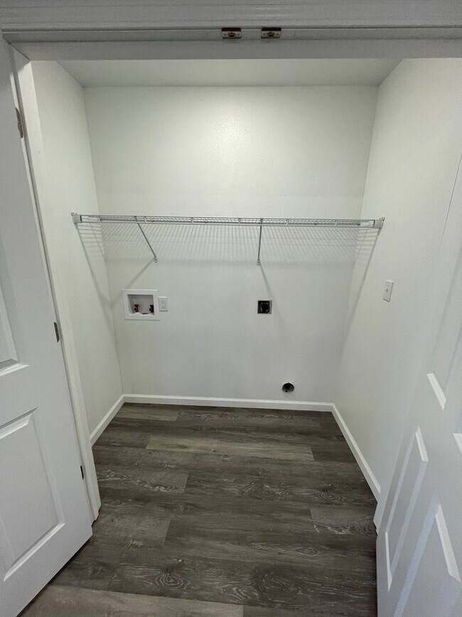 Photo - 411 E Doxey St
