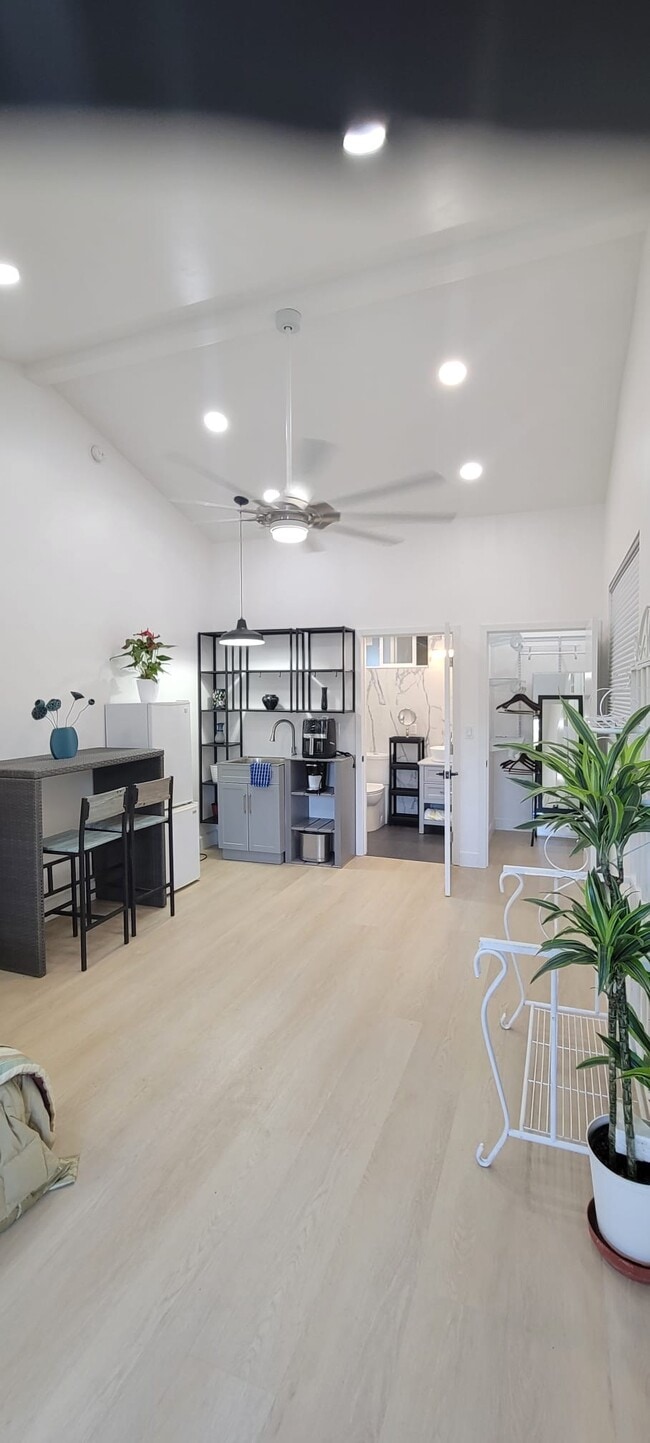 Photo - 17351 Bullock St Unit STUDIOGUESTHOUSE