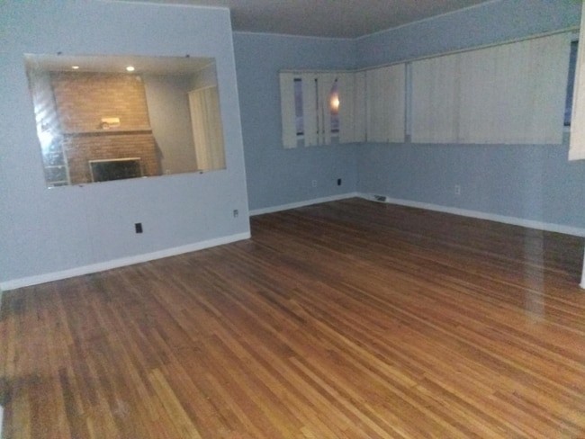 Photo - 1103 Lippincott Blvd