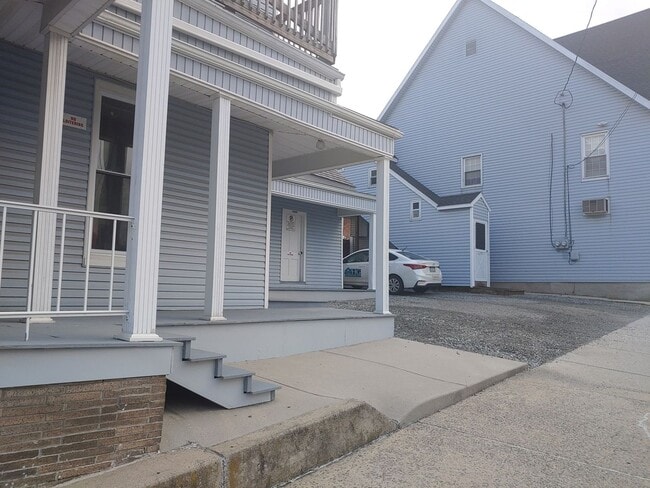 Photo - 60 N Main St Unit C