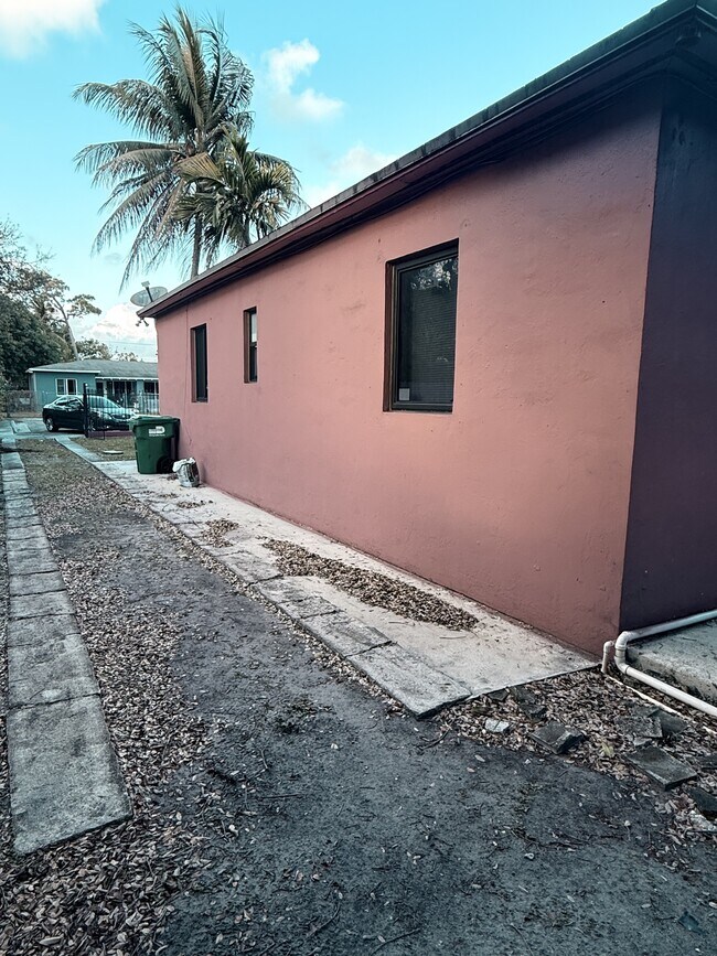 532 NW 106th St