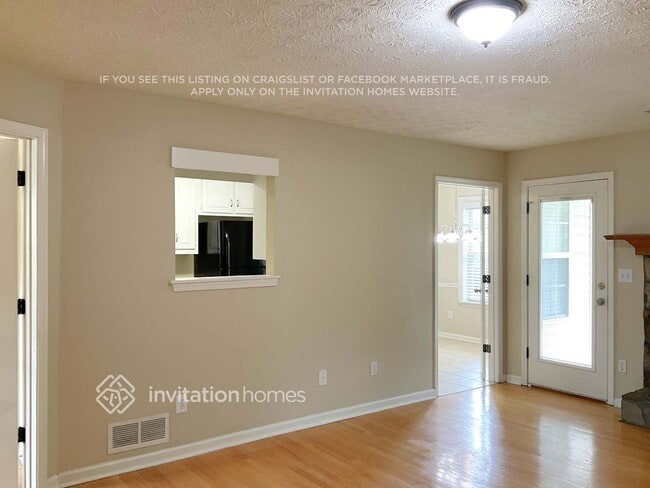 Photo - 2975 Hampton Valley Dr SE