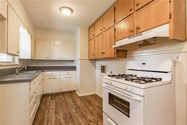 Photo - 205 Tullahoma Dr