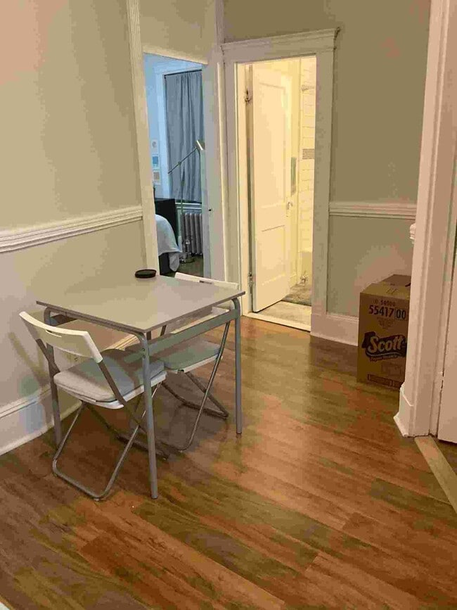 Photo - 39 Hemenway St Unidad #24